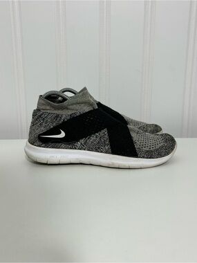 Nike free rn flyknit motion Oreo black grey white